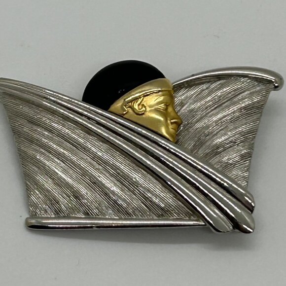 Vintage Art Deco-Inspired Flapper Brooch Silver-Toned Texture Gold-tone Profile - Picture 7 of 16
